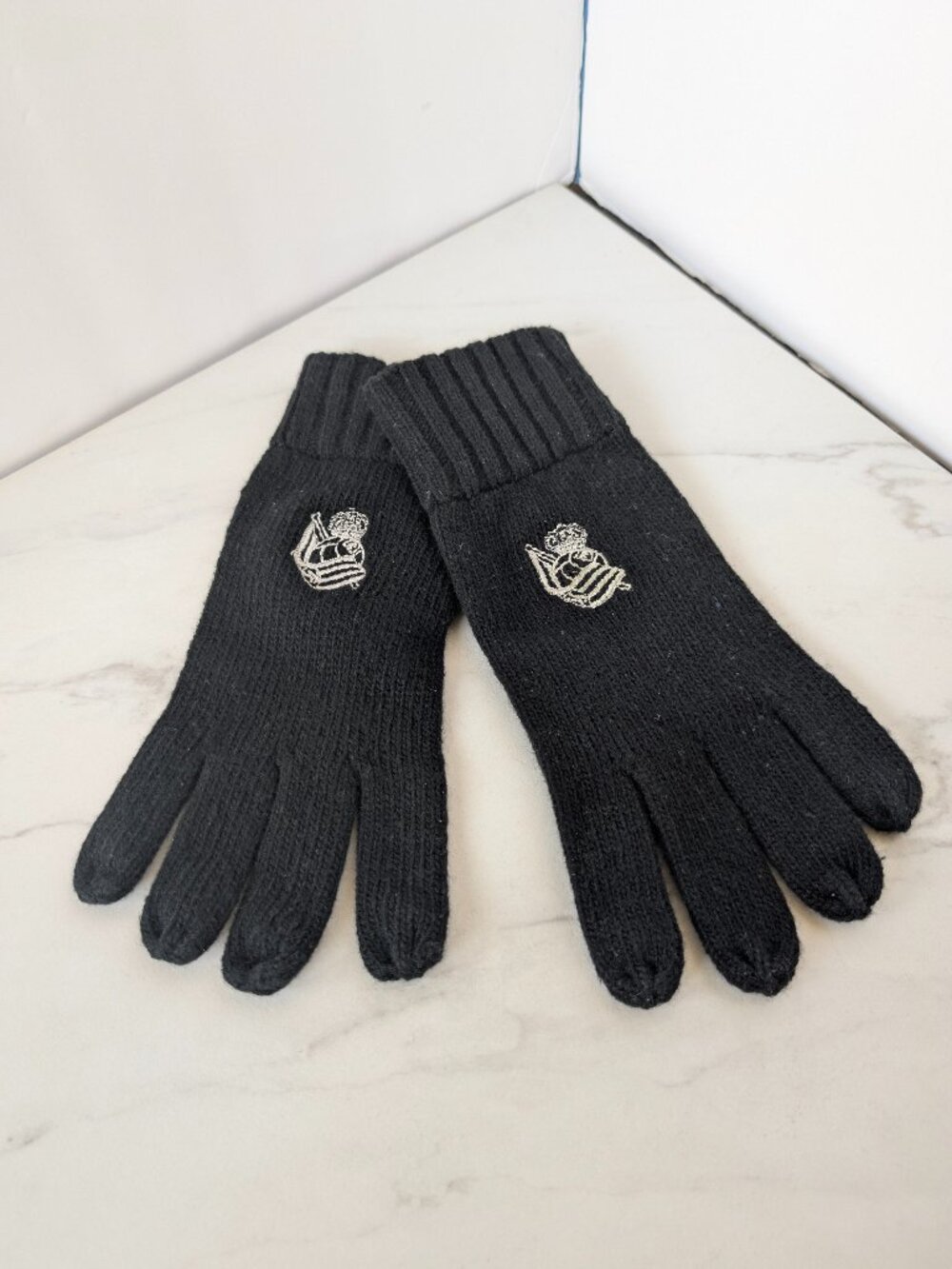 Soccer Ball and Flag Gloves